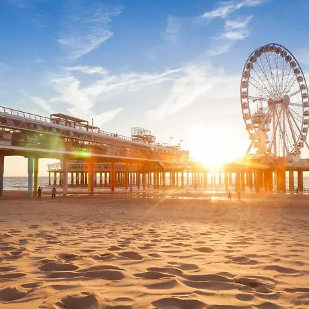 Bilderberg Europa Scheveningen מלון