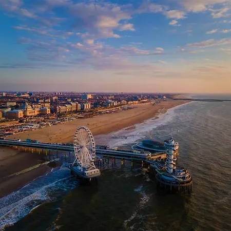Bilderberg Europa Scheveningen 4* האג