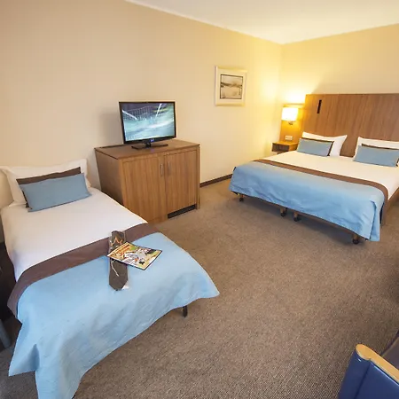 Bilderberg Europa Scheveningen מלון