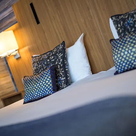 Bilderberg Europa Scheveningen 4* האג