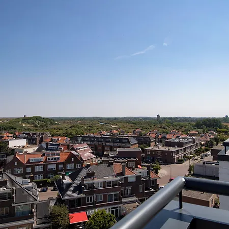 Bilderberg Europa Scheveningen מלון