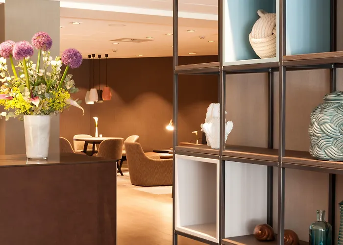 Hotel Bilderberg Europa Scheveningen 4*